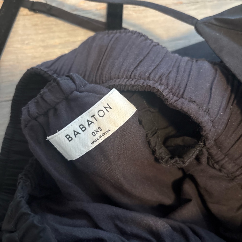 Aritzia Encourage Poplin Dress - Picture 8 of 8